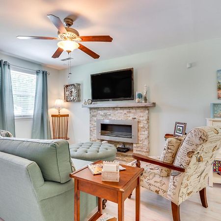 Cozy Goose Creek Escape With Patio And Grill Villa Buitenkant foto