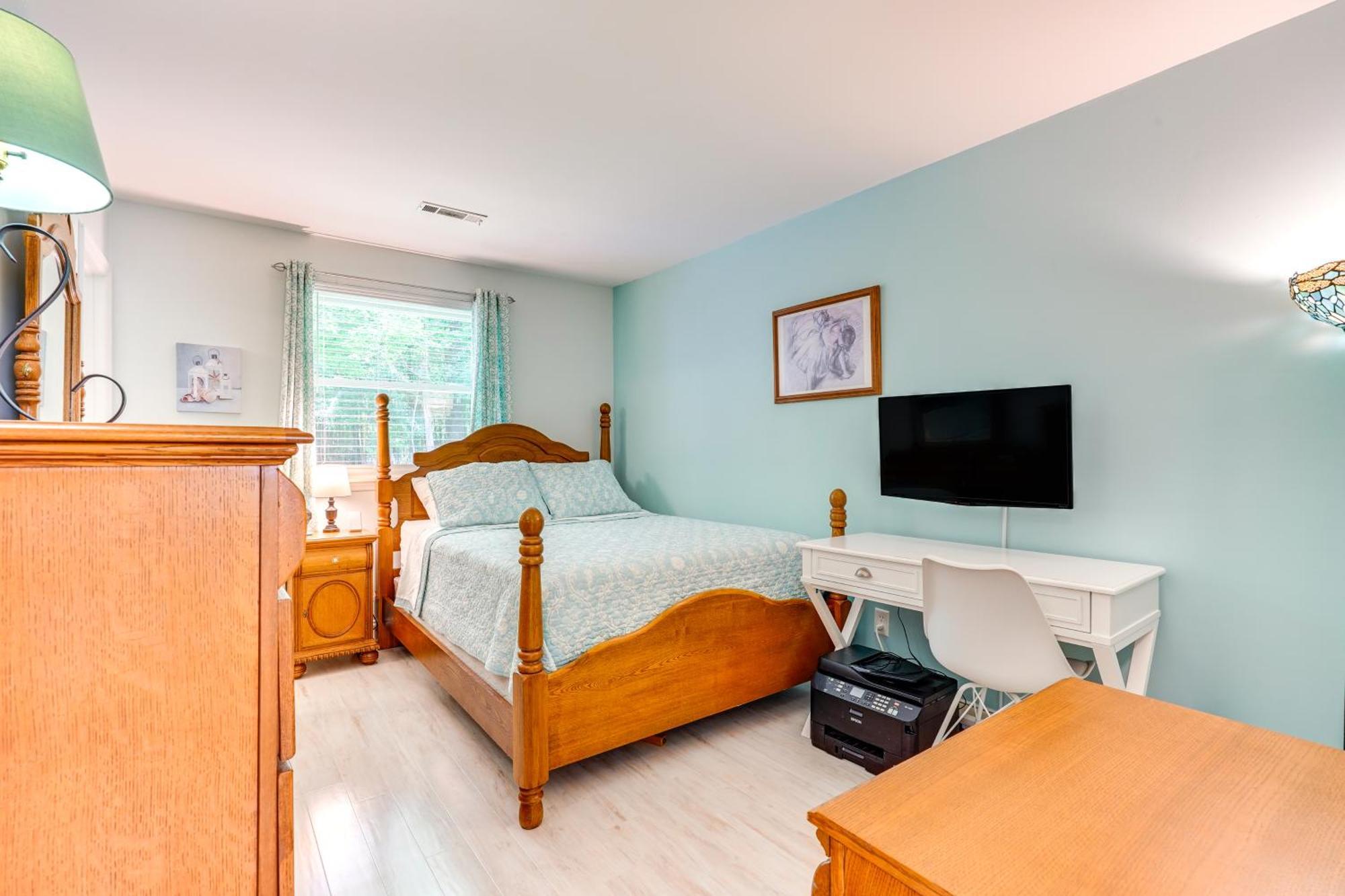 Cozy Goose Creek Escape With Patio And Grill Villa Buitenkant foto